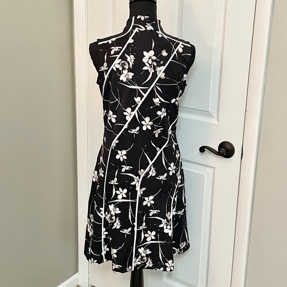 Tail Dress🖤🤍NWOT🖤🤍 - Picture 4 of 9